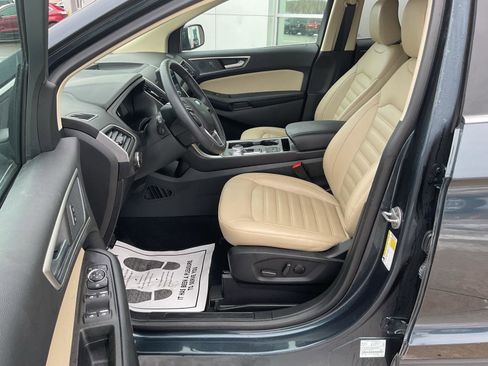 Used 2024 Ford Edge SEL w/ Convenience Package image 10