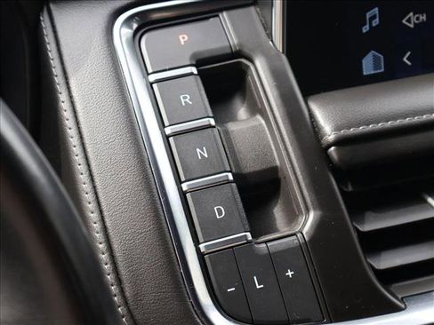 Used 2023 Chevrolet Tahoe LT AWD/4WD image 18