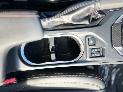 Used 2020 Subaru Crosstrek 2.0i Limited w/ Moonroof Package image 18