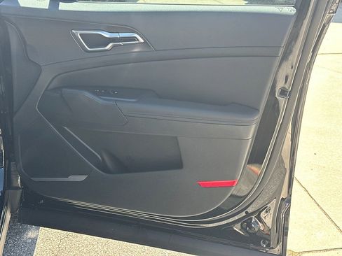 New 2026 Kia Sportage EX image 14