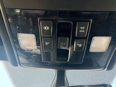 Used 2021 Volkswagen Jetta R-Line FWD image 22
