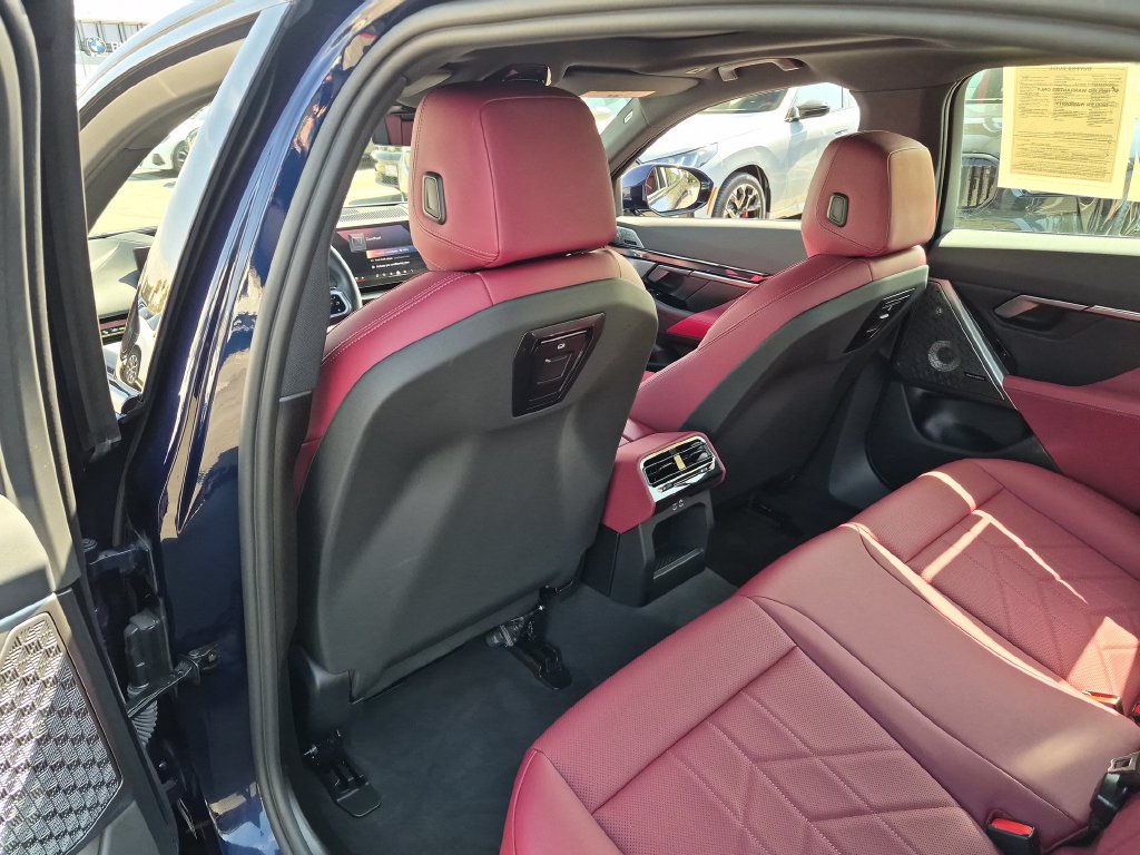 Certified 2026 BMW i5 M60 w/ M Sport Package RWD image 35