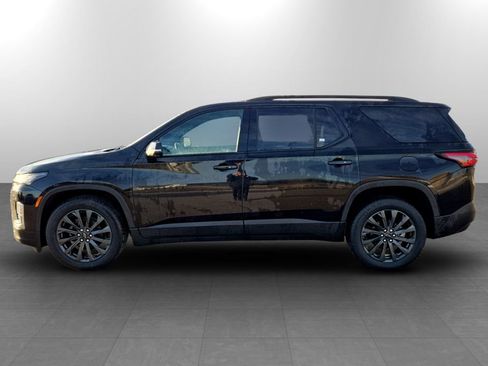 Used 2023 Chevrolet Traverse RS w/ LPO, Floor Liner Package image 10
