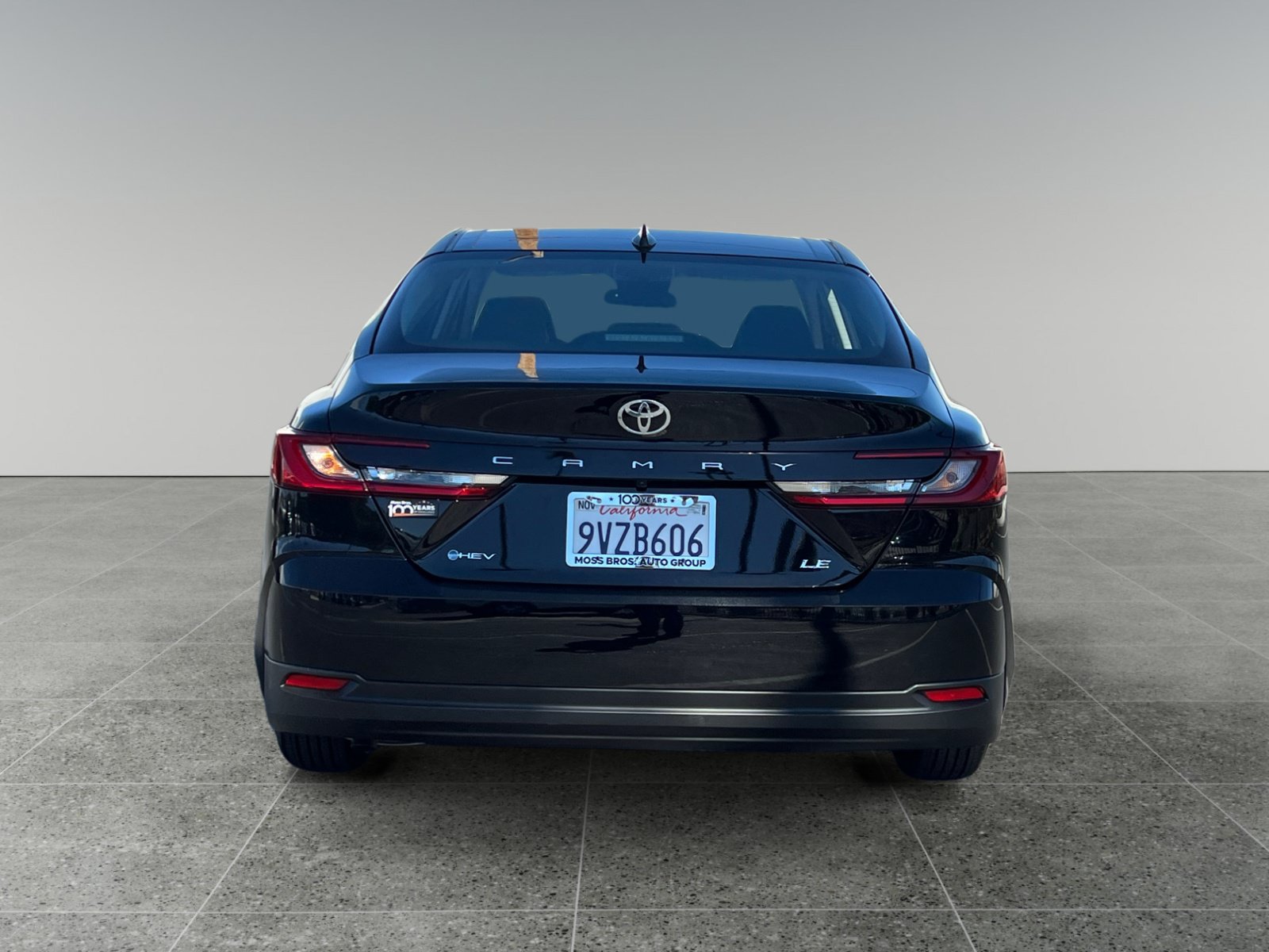 Used 2026 Toyota Camry LE FWD image 4