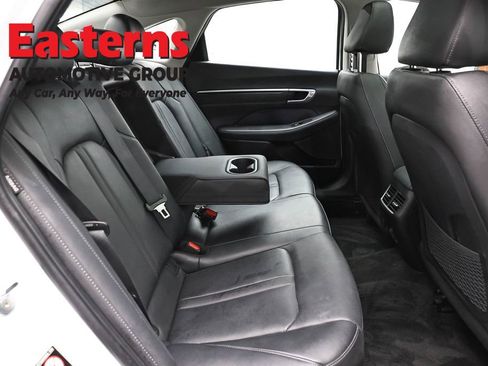 Used 2022 Hyundai Sonata Limited FWD image 25