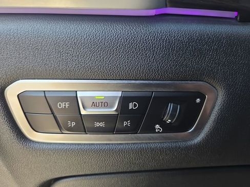 Used 2023 BMW X5 xDrive45e image 19