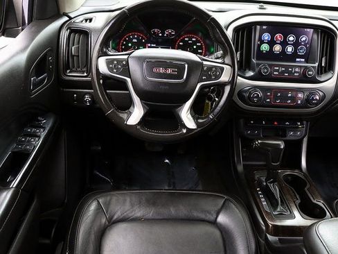 Used 2016 GMC Canyon SLT w/ Driver Alert Package image 12