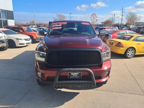 Used 2016 RAM 1500 Express image 2