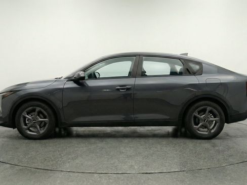 Used 2025 Kia K4 FWD image 5
