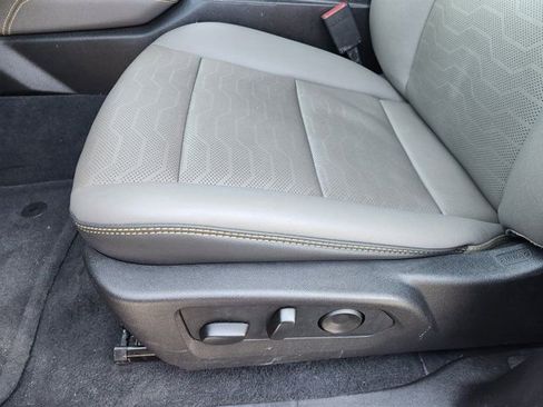 Used 2024 Chevrolet Colorado ZR2 w/ ZR2 Convenience Package III image 26