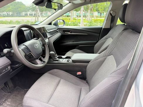 Used 2025 Toyota Camry LE FWD image 23