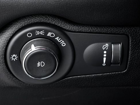 Used 2022 Dodge Durango R/T image 22