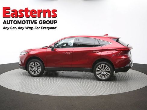 Used 2024 Toyota Venza LE AWD/4WD image 62