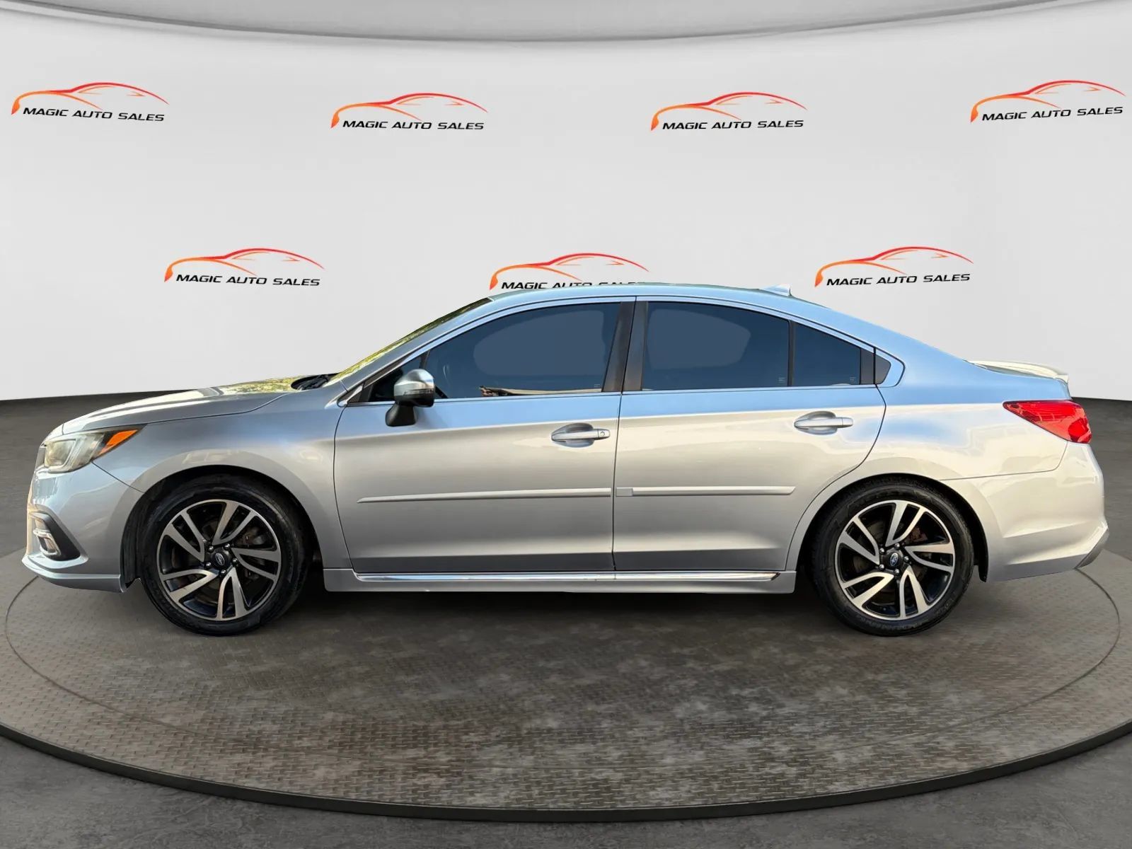 Used 2019 Subaru Legacy 2.5i Sport AWD/4WD image 7