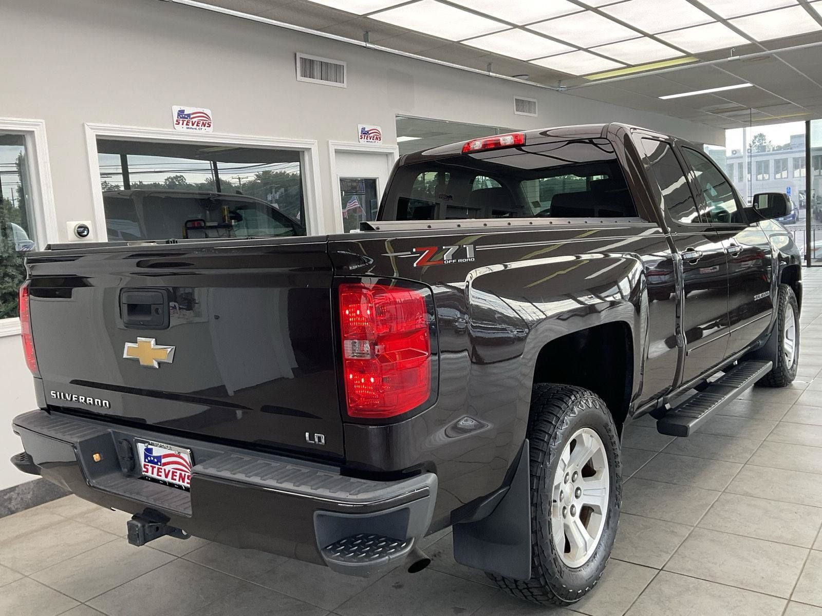 Used 2019 Chevrolet Silverado 1500 LT w/ All Star Edition AWD/4WD image 5