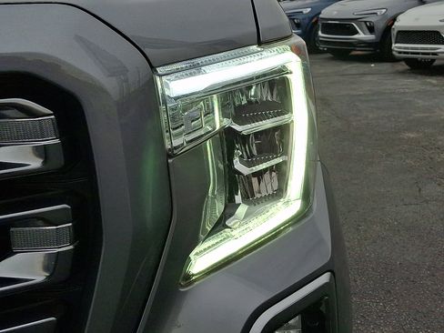 Certified 2021 GMC Sierra 1500 AT4 w/ AT4 Preferred Package image 10