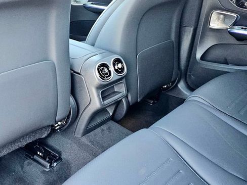 New 2026 Mercedes-Benz GLC 300 4MATIC image 24