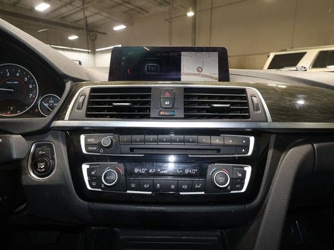 Used 2018 BMW 440i Gran Coupe w/ Premium Package image 10