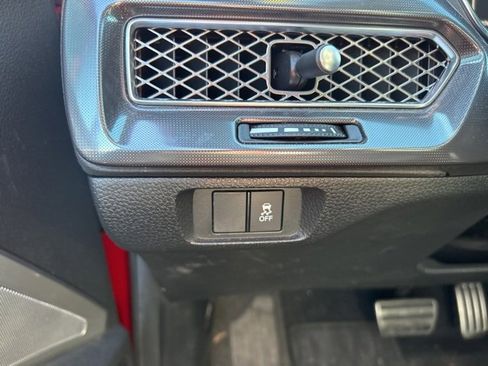 Used 2024 Acura Integra A-Spec image 19