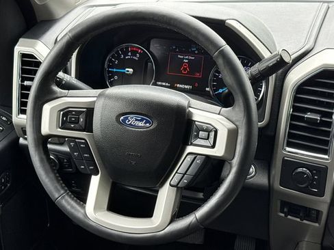 Used 2018 Ford F350 Lariat w/ Lariat Ultimate Package AWD/4WD image 11