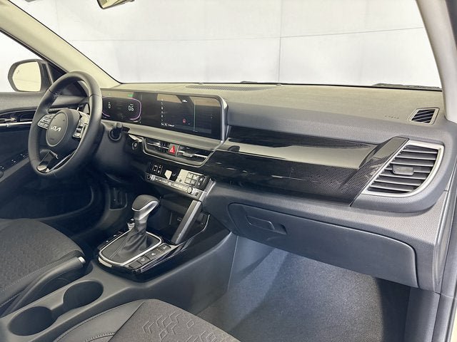 Certified 2025 Kia Seltos S AWD/4WD image 28