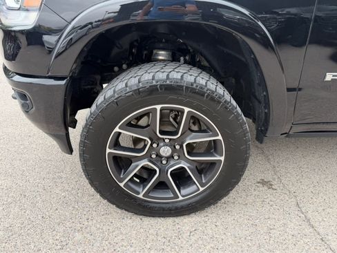 Used 2022 RAM 1500 Laramie AWD/4WD image 20