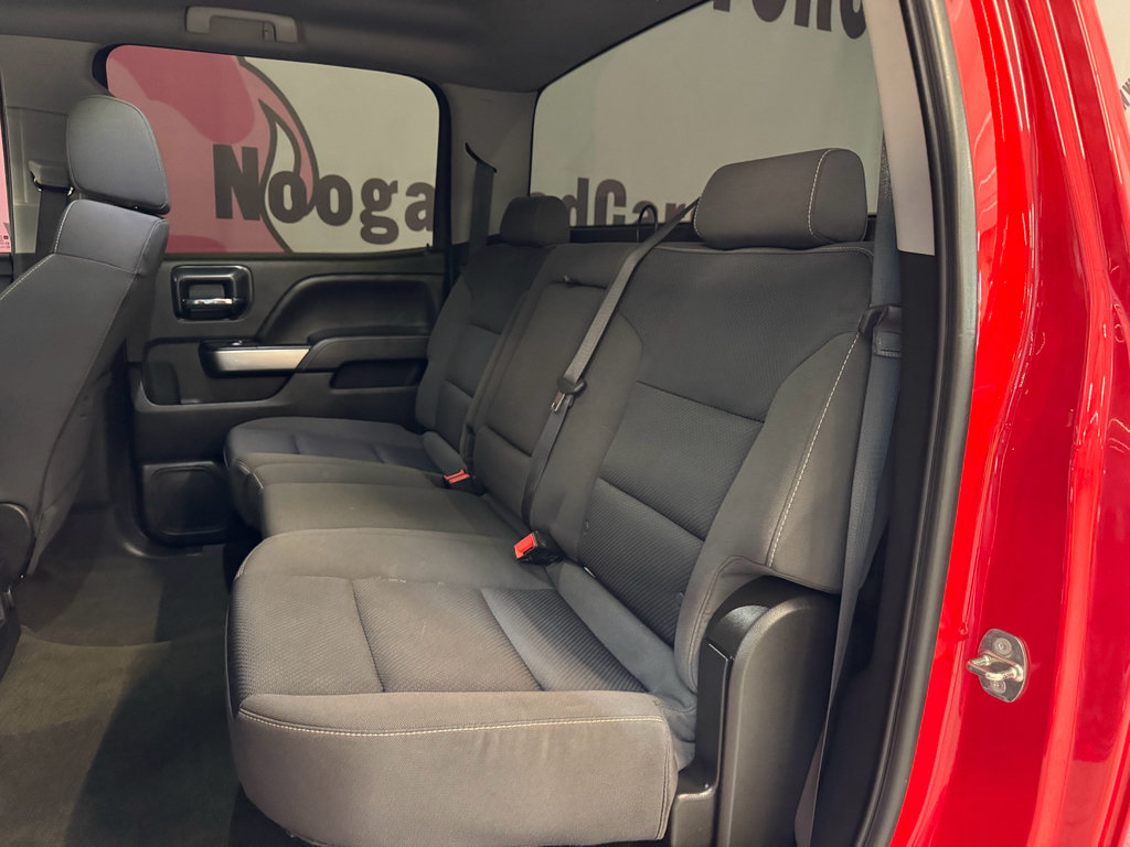 Used 2018 Chevrolet Silverado 1500 LT AWD/4WD image 20