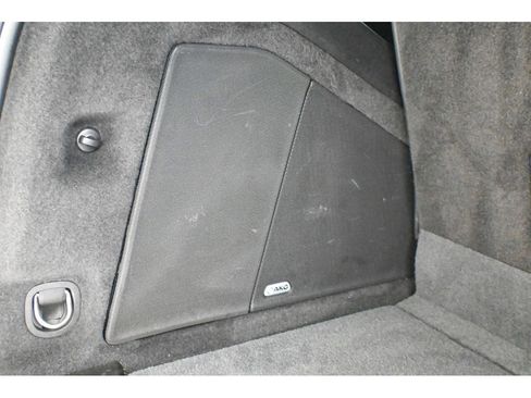 Used 2023 Cadillac Escalade Premium Luxury image 63