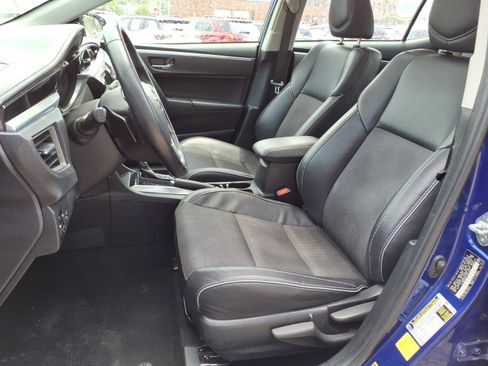 Used 2015 Toyota Corolla S FWD image 9