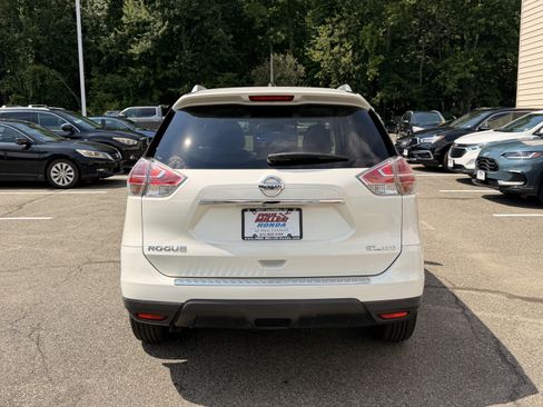 Used 2016 Nissan Rogue SL w/ SL Premium Package AWD/4WD image 6