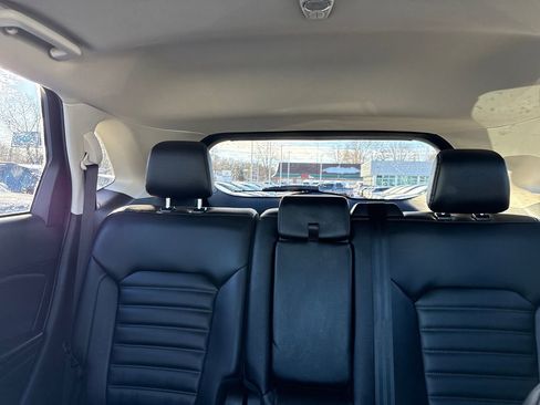 Used 2024 Ford Edge SEL w/ Convenience Package image 43