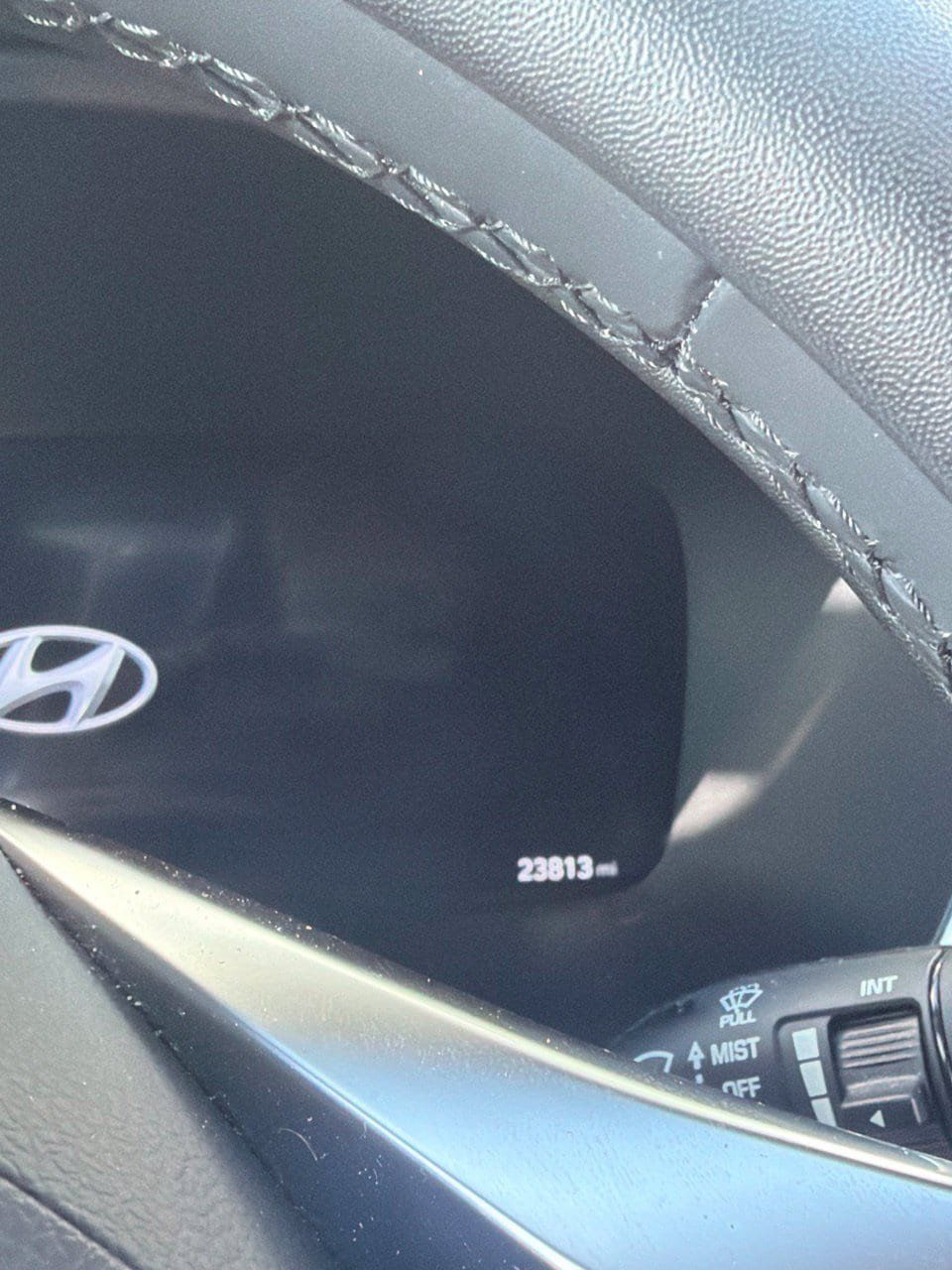 Certified 2023 Hyundai Santa Fe SEL w/ Premium Package FWD image 9