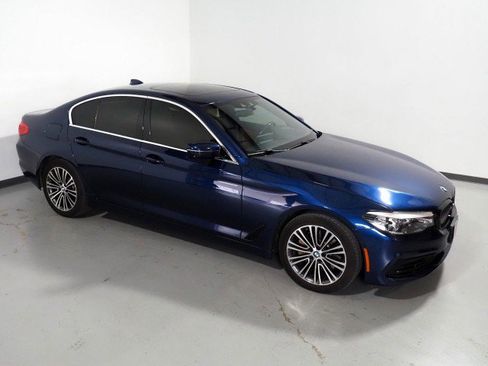 Used 2019 BMW 540i image 12
