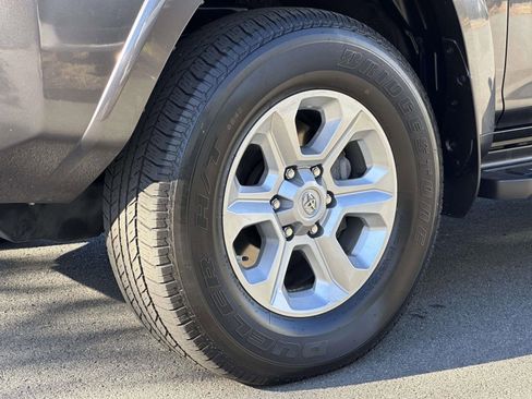 Used 2020 Toyota 4Runner SR5 image 7