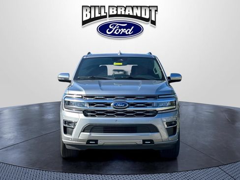 Used 2024 Ford Expedition Platinum AWD/4WD image 8