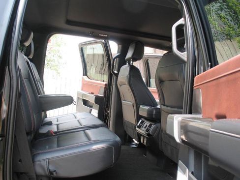 Used 2022 Ford F150 Lariat AWD/4WD image 27