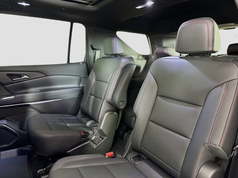 New 2026 Chevrolet Traverse Z71 w/ Enhanced Driving Package AWD/4WD image 25