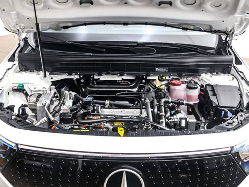 Used 2024 Mercedes-Benz EQB 250+ image 11