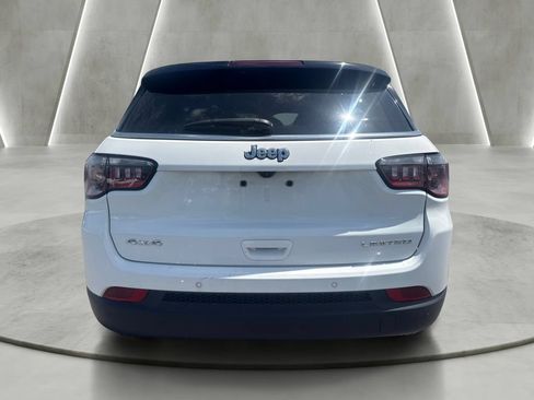 Used 2025 Jeep Compass Limited AWD/4WD image 7