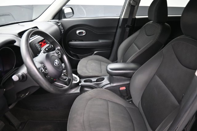 Used 2015 Kia Soul FWD image 16