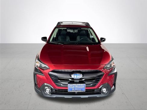Certified 2025 Subaru Outback Premium AWD/4WD image 3