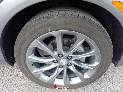 Used 2024 Buick Encore GX Avenir w/ Avenir Technology Package image 2