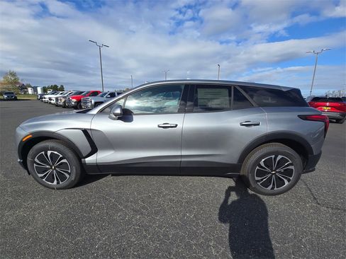 New 2026 Chevrolet Blazer EV LT image 8