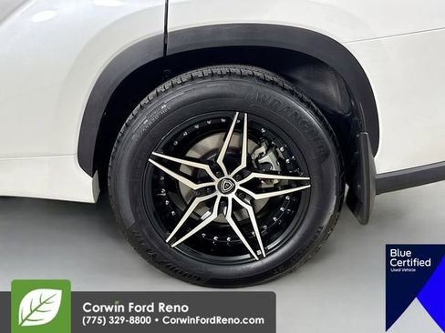 Used 2022 Toyota Highlander Limited image 35