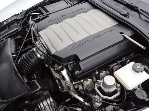 Used 2019 Chevrolet Corvette Grand Sport RWD image 32