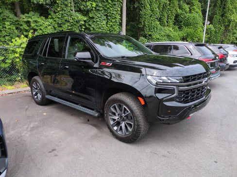 Used 2021 Chevrolet Tahoe Z71 w/ Z71 Off-Road Package AWD/4WD image 1