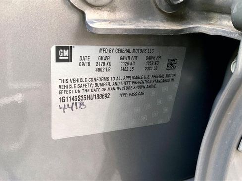 Used 2017 Chevrolet Impala Premier w/ Enhanced Convenience Package FWD image 32