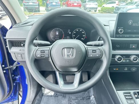 Used 2025 Honda CR-V LX image 19
