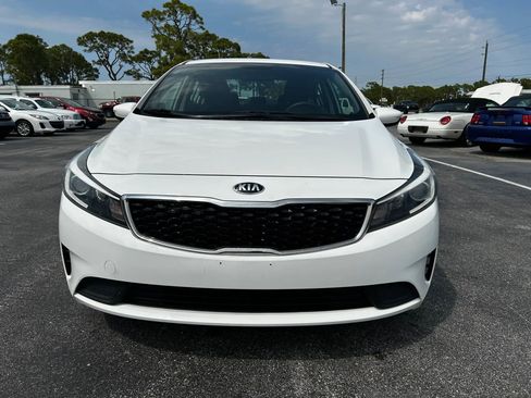 Used 2018 Kia Forte LX image 7