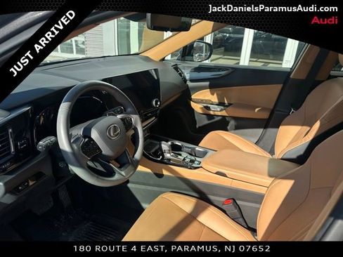 Used 2023 Lexus NX 350 AWD image 13